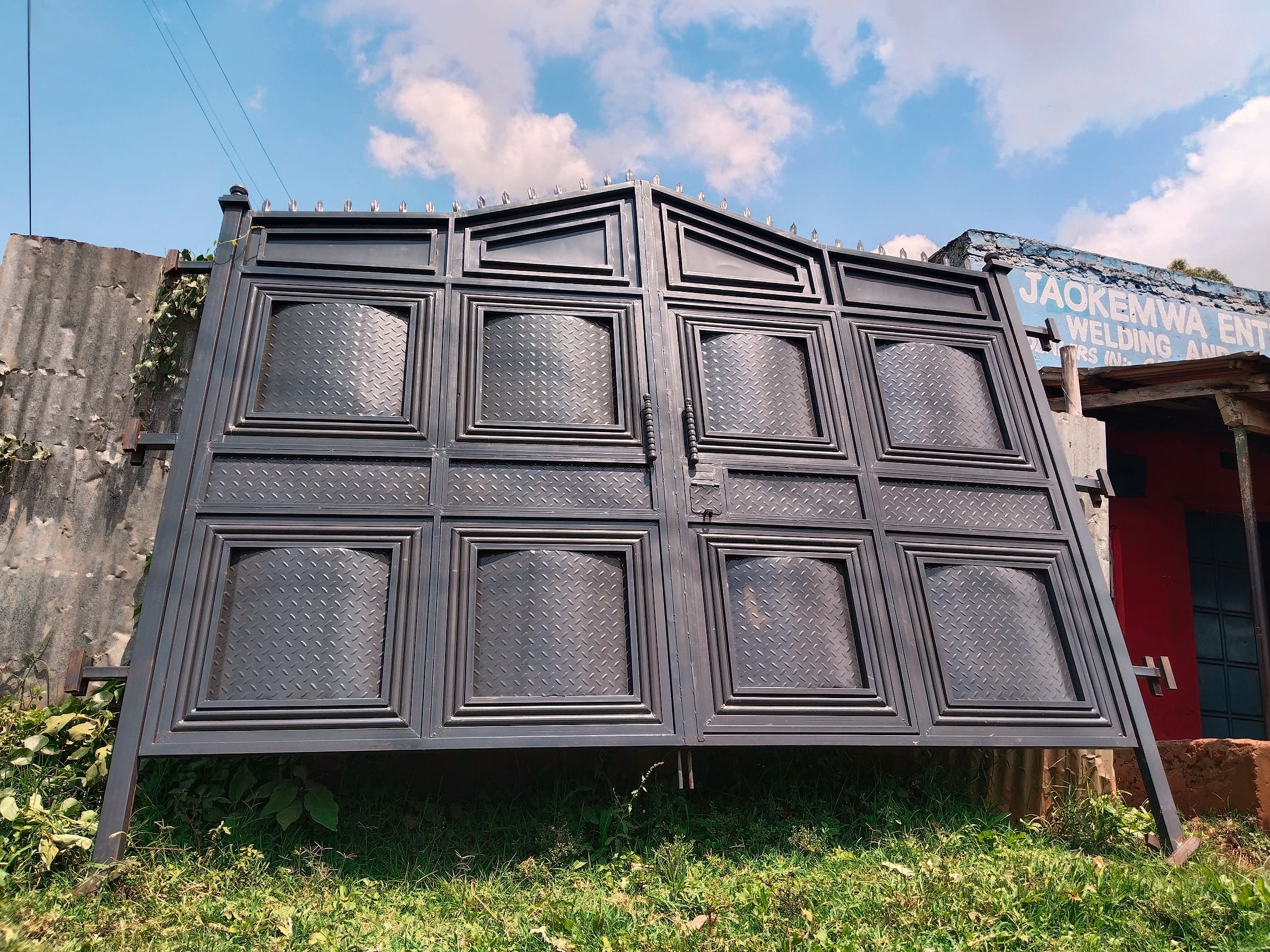 Charcoal Panel Compound Gate